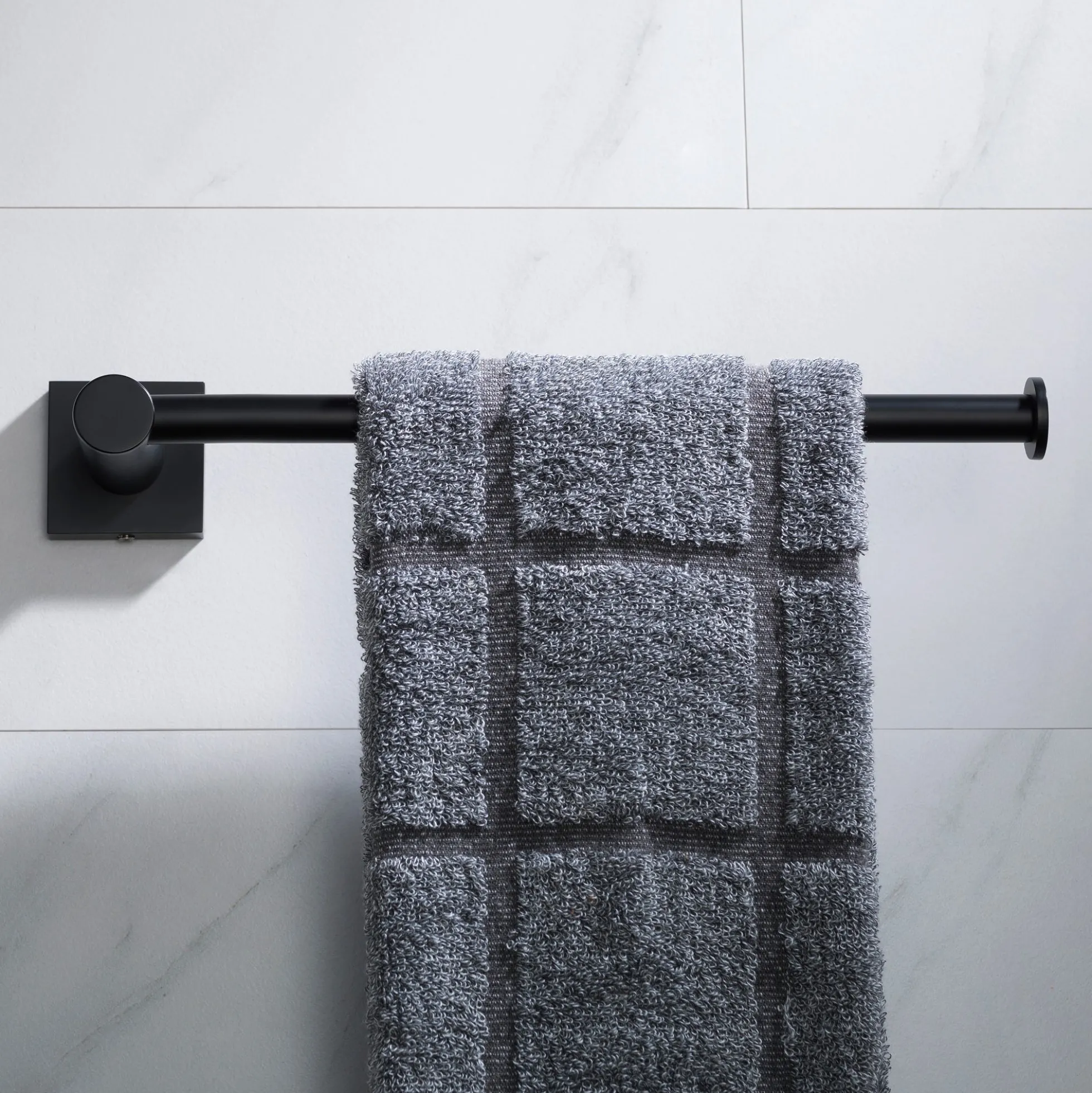 Bathroom Towel Bar in Matte Black