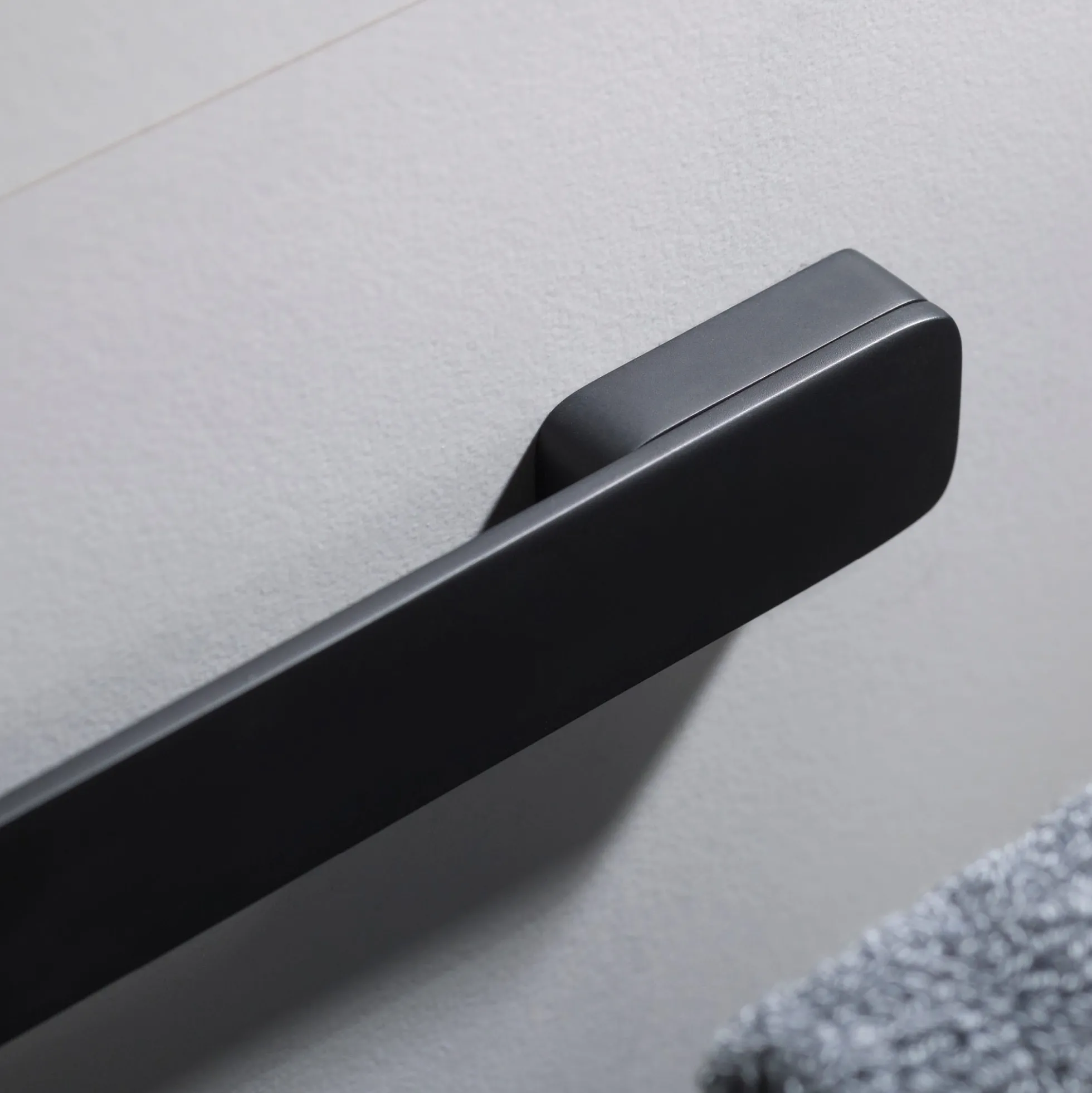 Bathroom Towel Ring in Matte Black