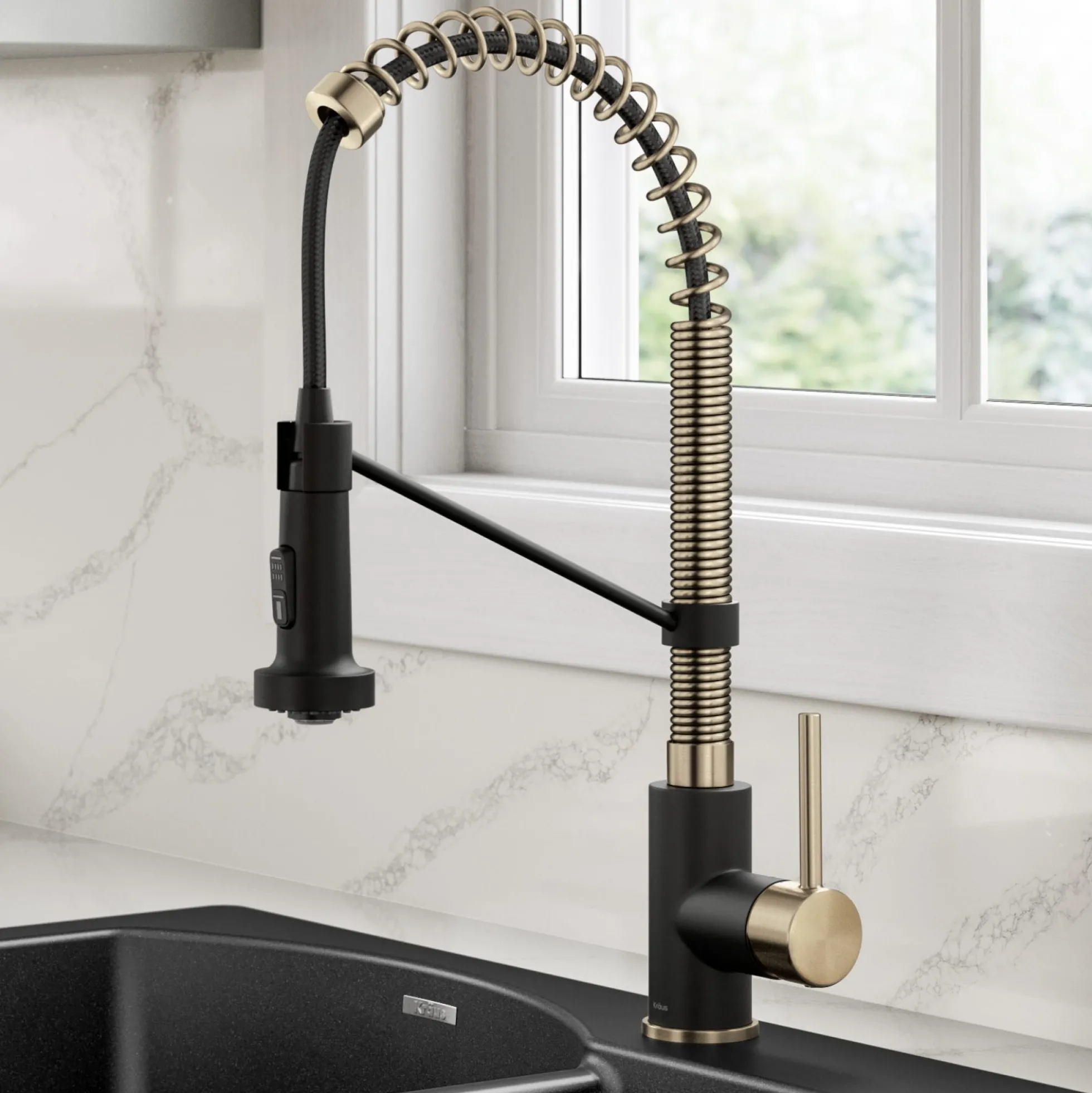 Commercial Style 2-Function Single Handle Pull Down Kitchen Faucet in Spot-Free Antique Champagne Bronze / Matte Black