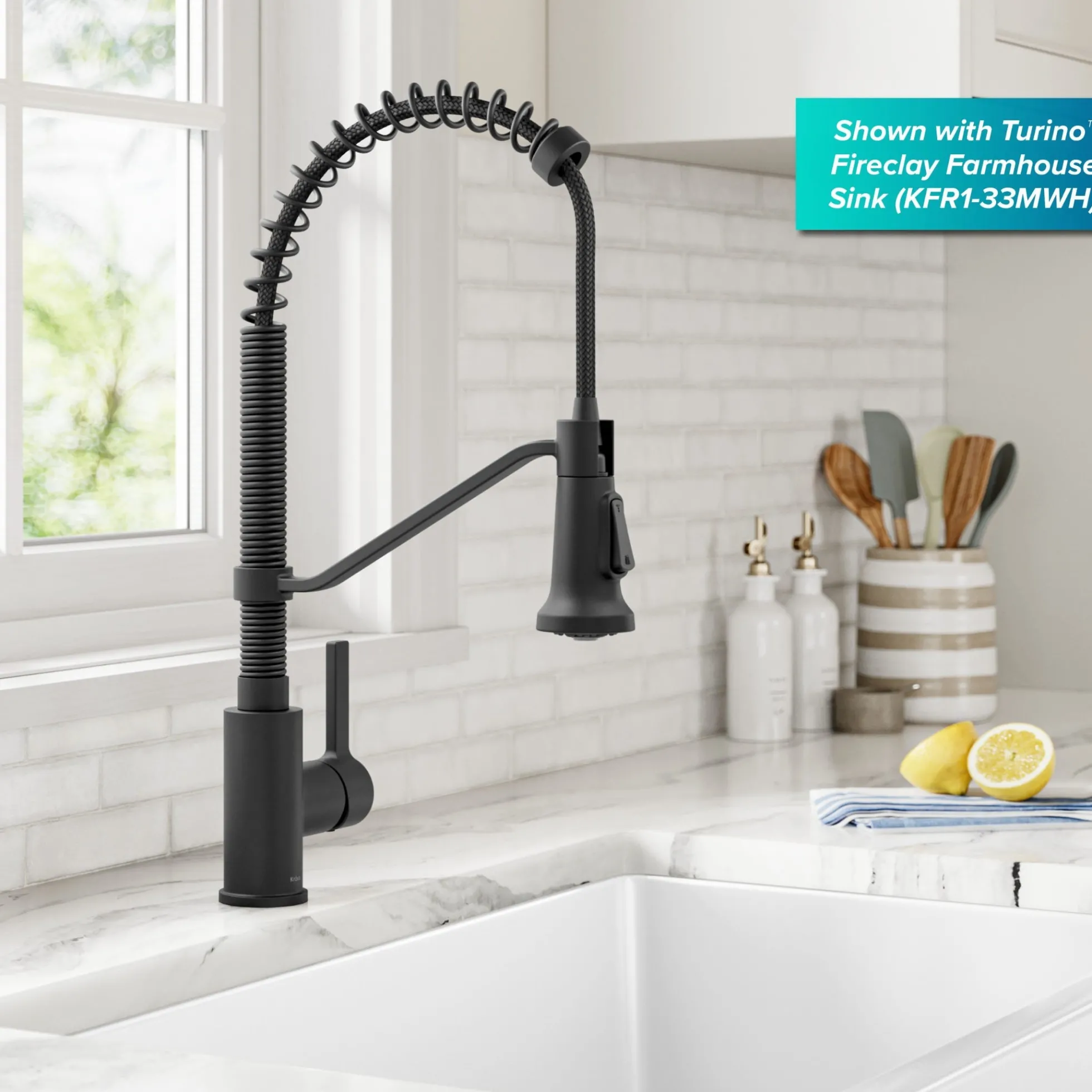 Commercial Style 2-Function Single Handle Pull Down Kitchen Faucet in Matte Black