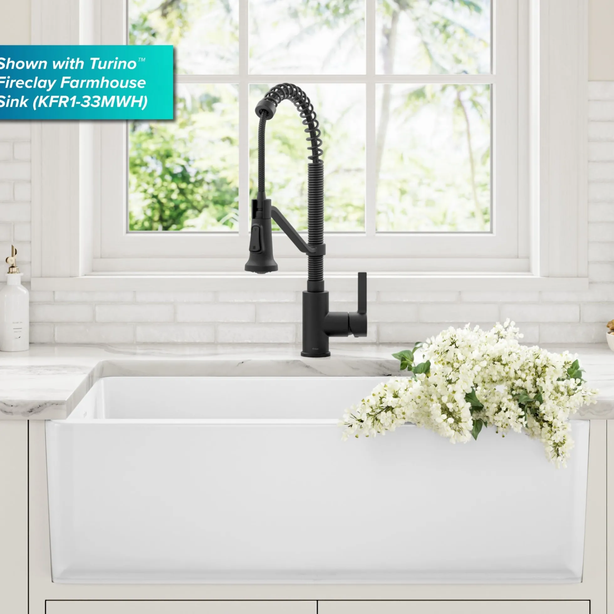 Commercial Style 2-Function Single Handle Pull Down Kitchen Faucet in Matte Black