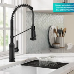 Commercial Style 2-Function Single Handle Pull Down Kitchen Faucet in Matte Black