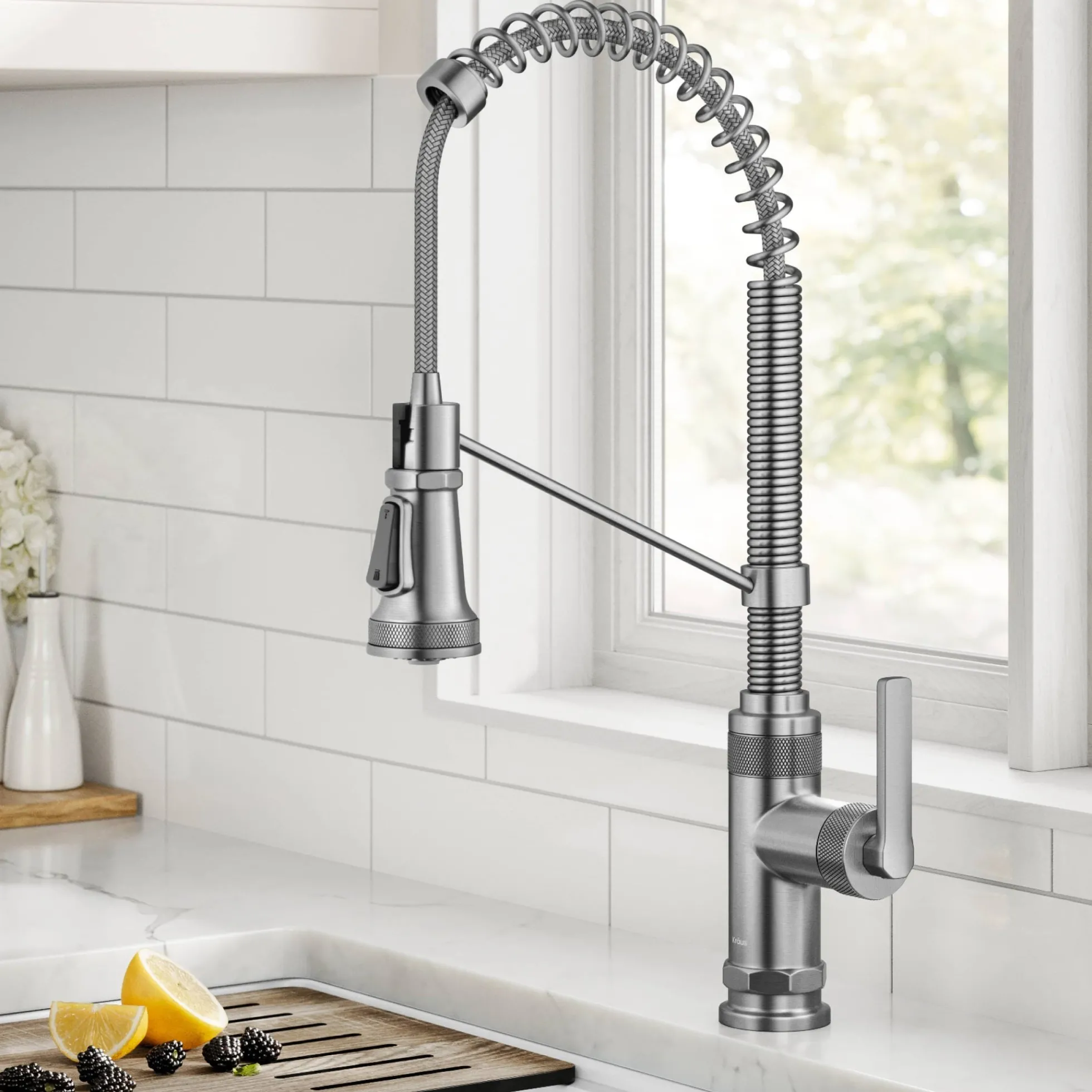 Commercial Style 2-Function Single Handle Pull Down Kitchen Faucet in Spot-Free Stainless Steel