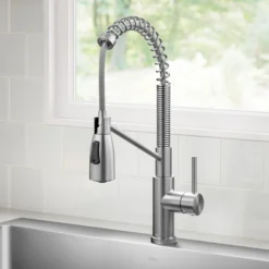 Commercial Style 2-Function Single Handle Pull Down Kitchen Faucet in Spot-Free Stainless Steel