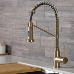 Commercial Style Pull-Down Single Handle 18