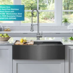 Commercial Style Pull-Down Single Handle Kitchen Faucet in Brushed Brass