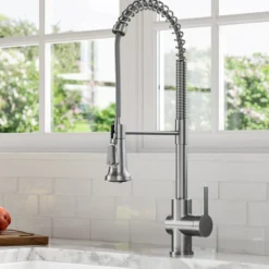 Commercial Style Single Handle Pull Down Kitchen Faucet in Spot Free Stainless Steel
