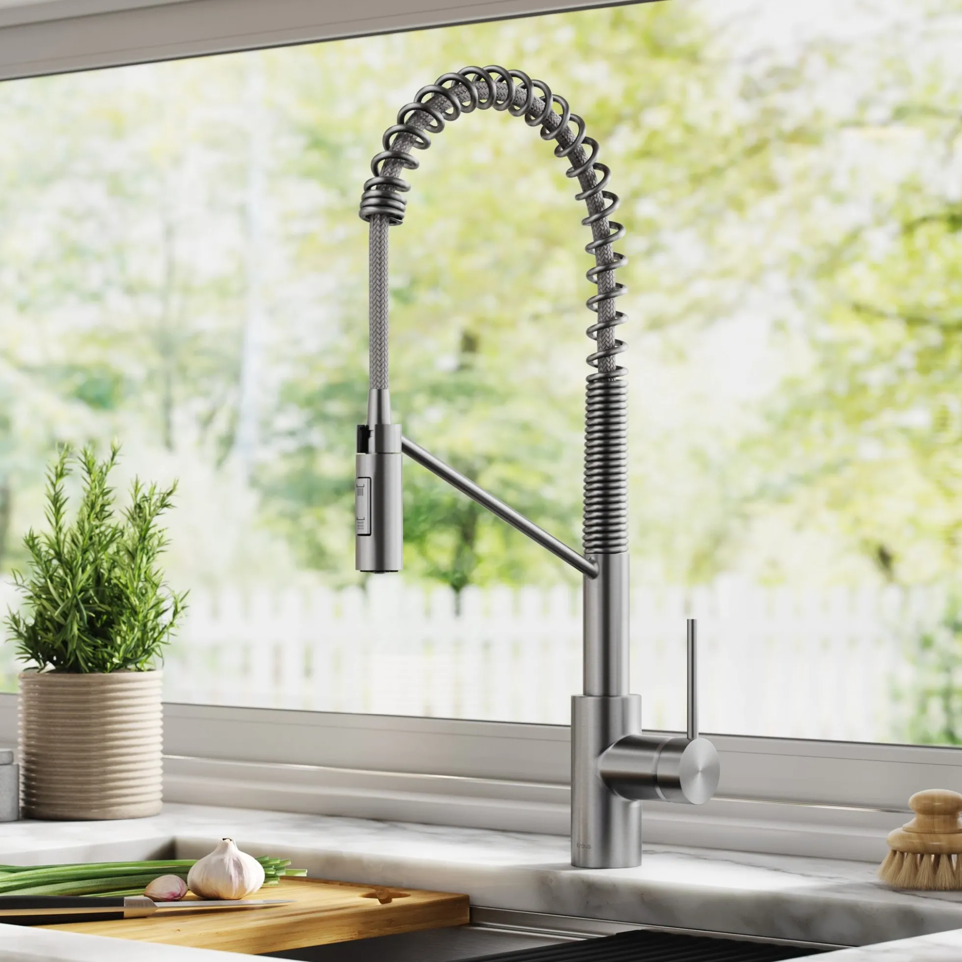 Commercial Style Single Handle Pull Down Kitchen Faucet with QuickDock Top Mount Installation Assembly in Spot Free Stainless Steel