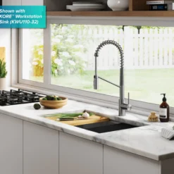 Commercial Style Single Handle Pull Down Kitchen Faucet with QuickDock Top Mount Installation Assembly in Spot Free Stainless Steel