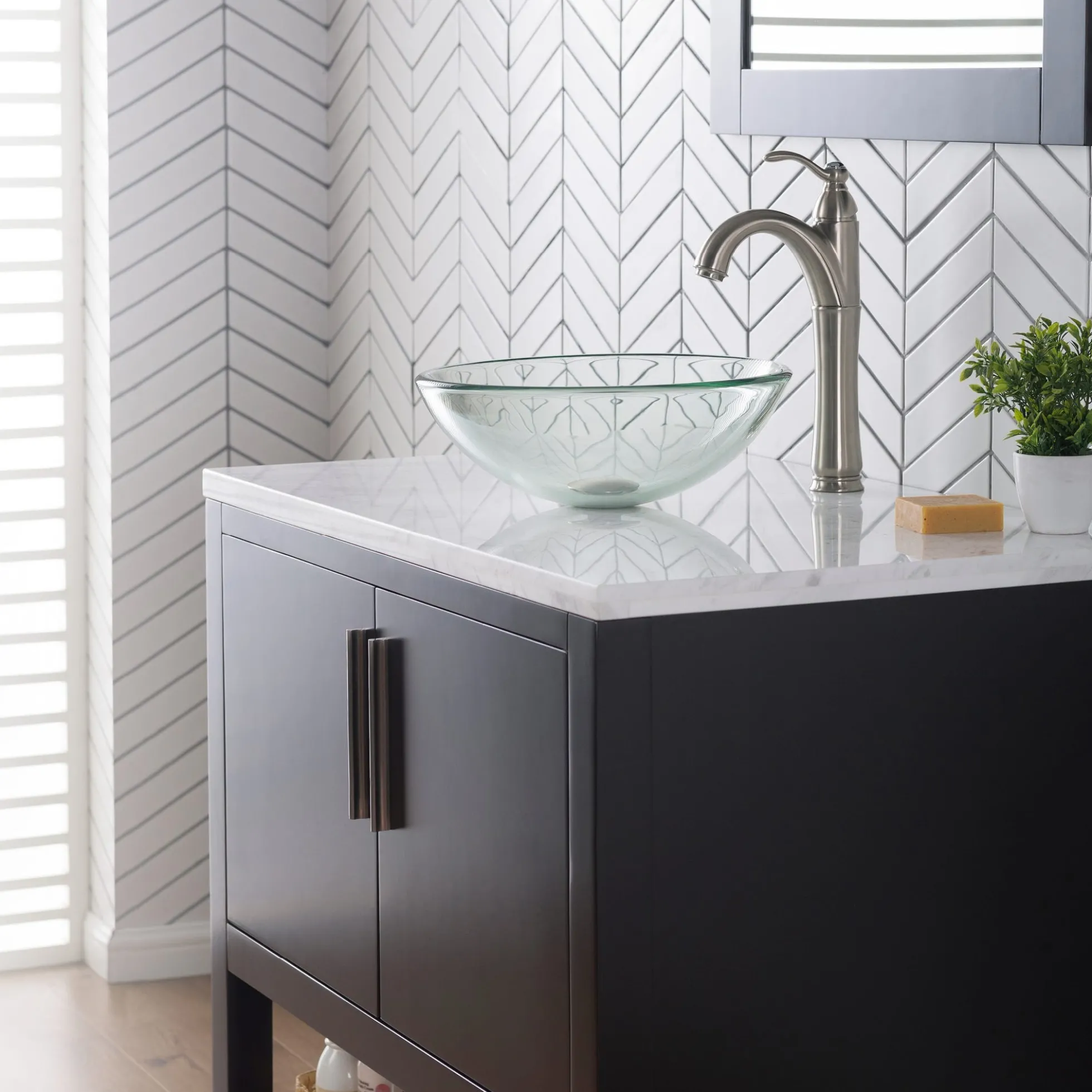 Crystal Clear Glass Vessel 16 1/2" Bathroom Sink