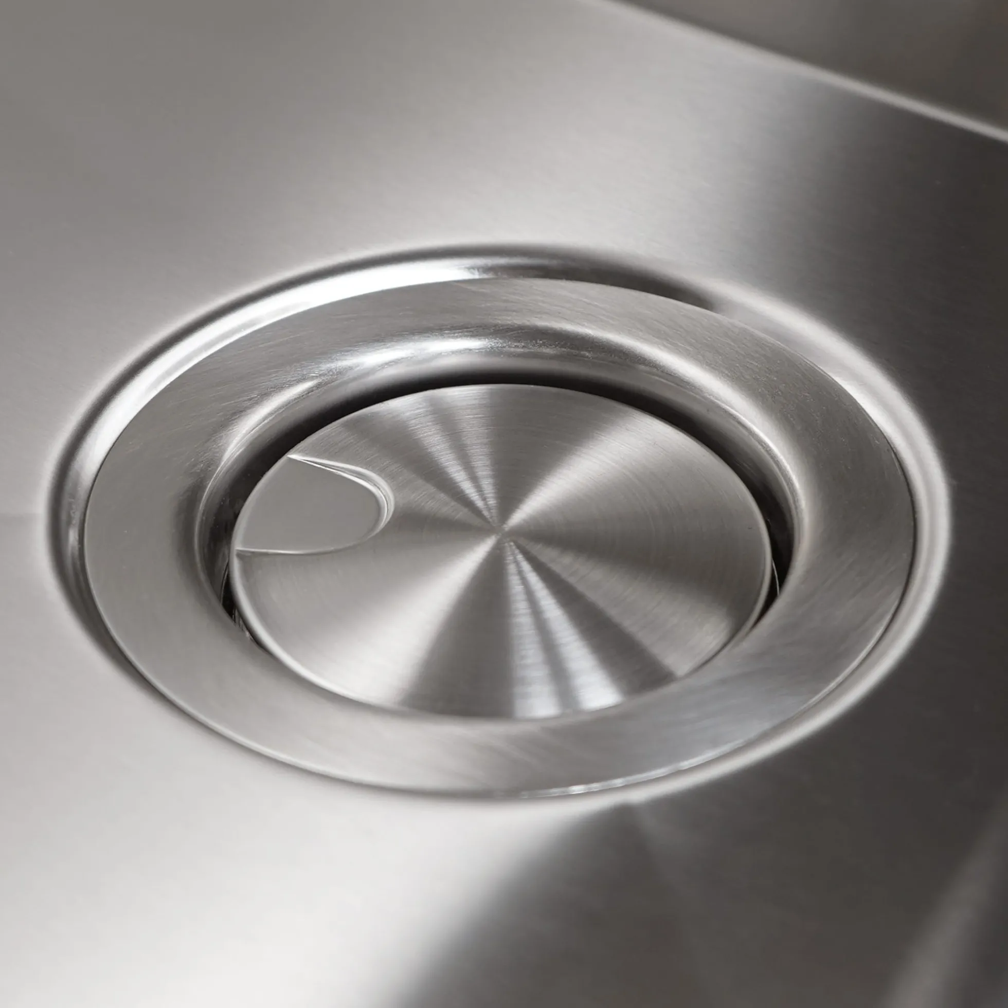 Drain Assembly with FlipCap