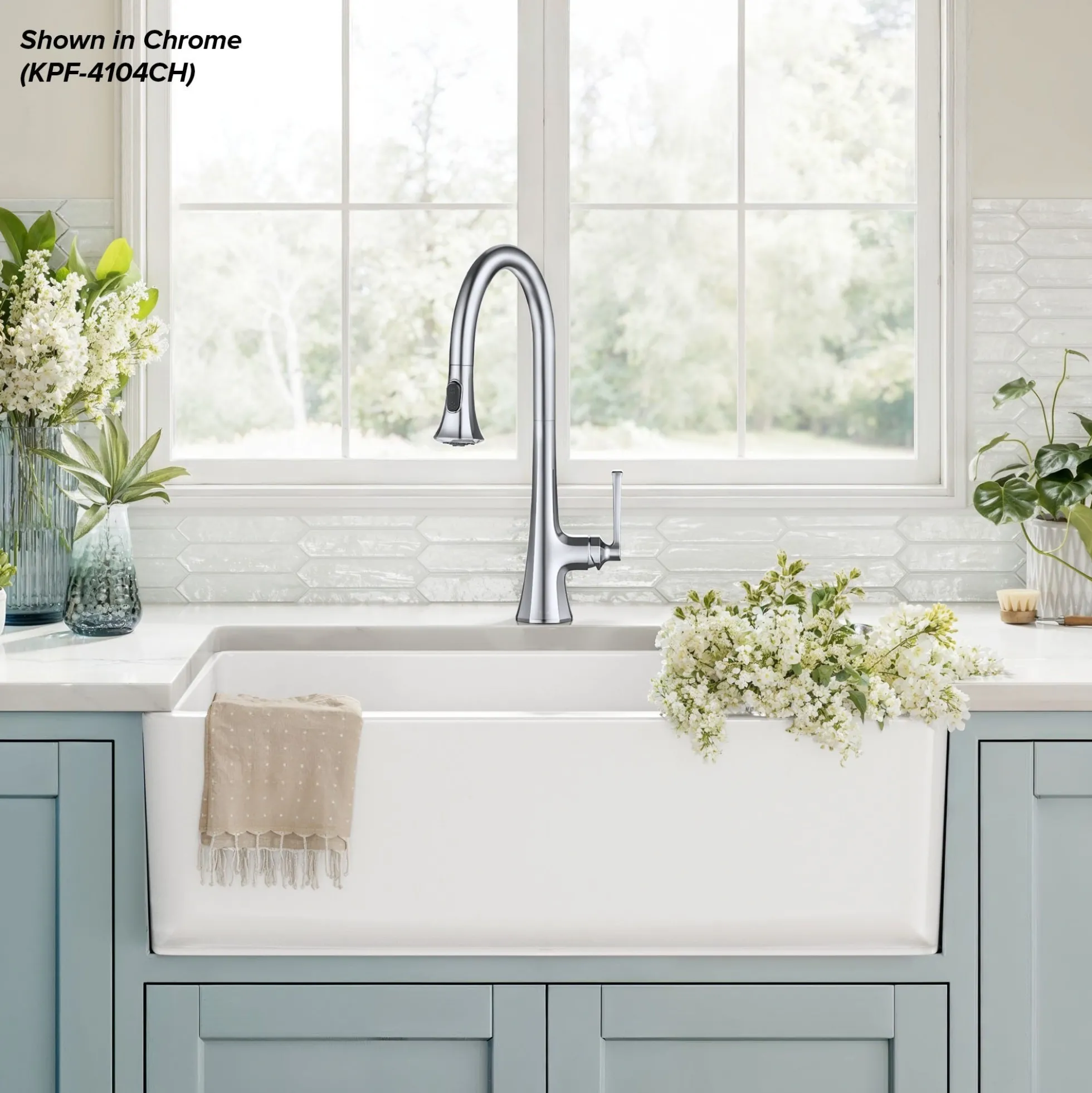 2-Function Single Handle Pull Down Kitchen Faucet in Brushed Gold