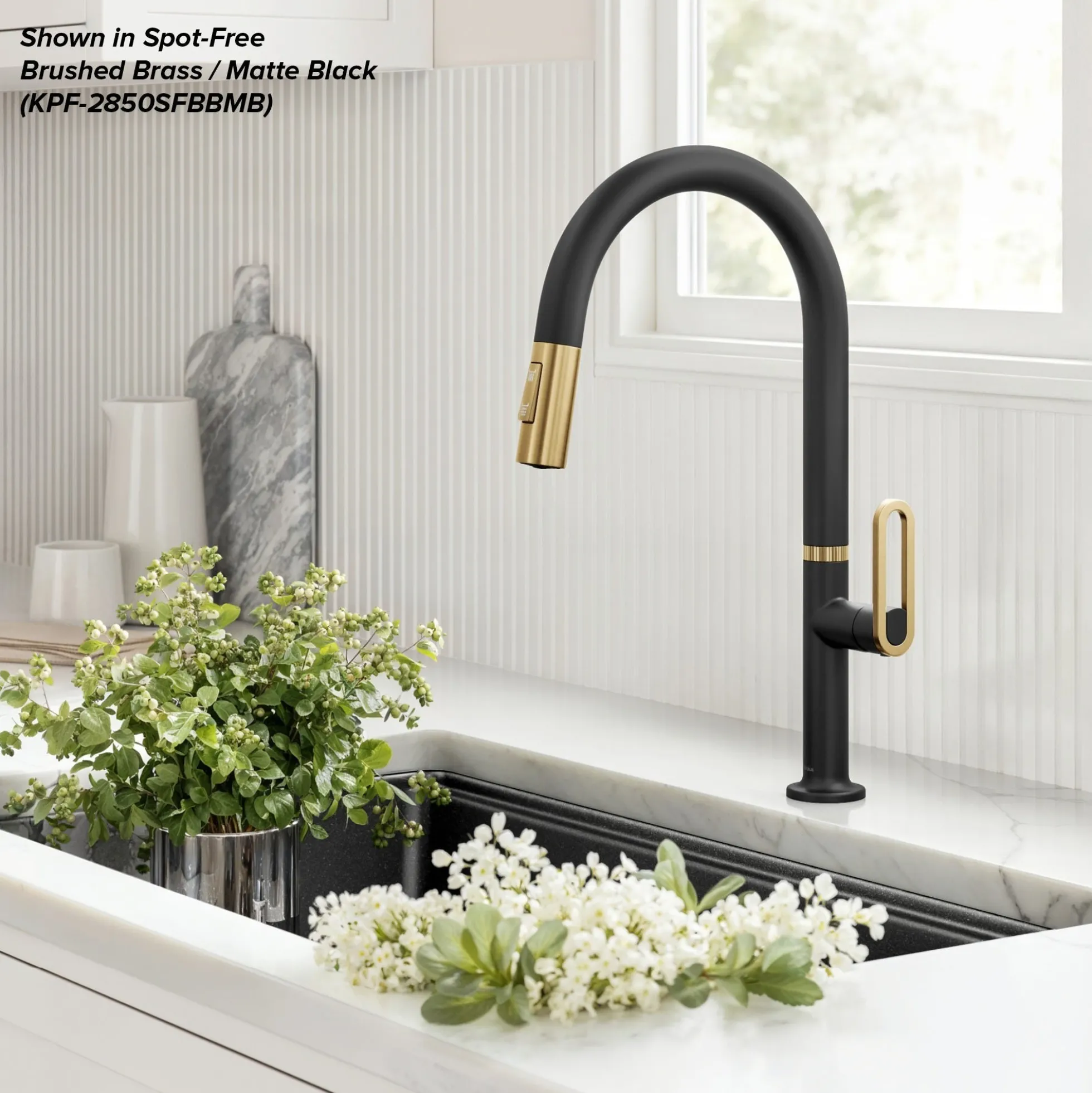 2-Function Single Handle Pull Down Kitchen Faucet in Spot-Free Stainless Steel
