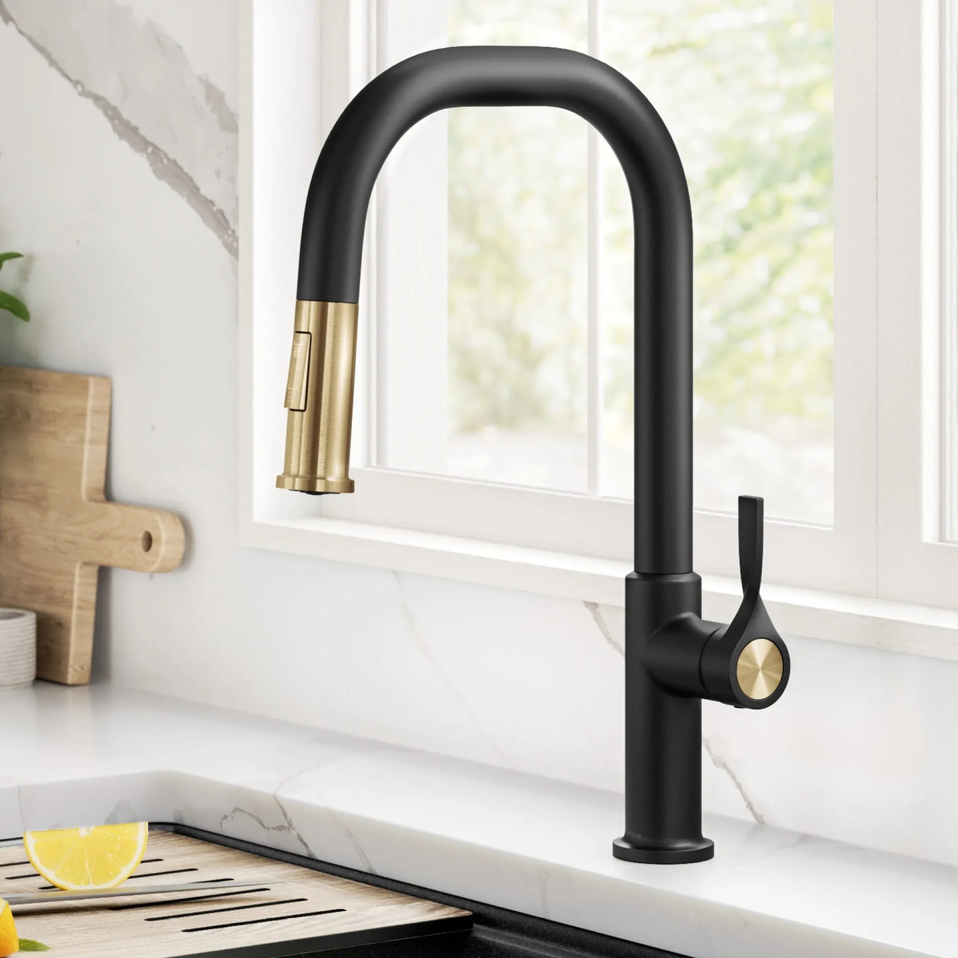 2-Function Single Handle Pull Down Kitchen Faucet in Spot-Free Brushed Brass / Matte Black