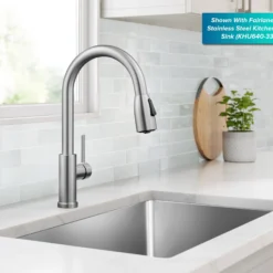 2-Function Single Handle Pull Down Kitchen Faucet in Spot-Free Stainless Steel
