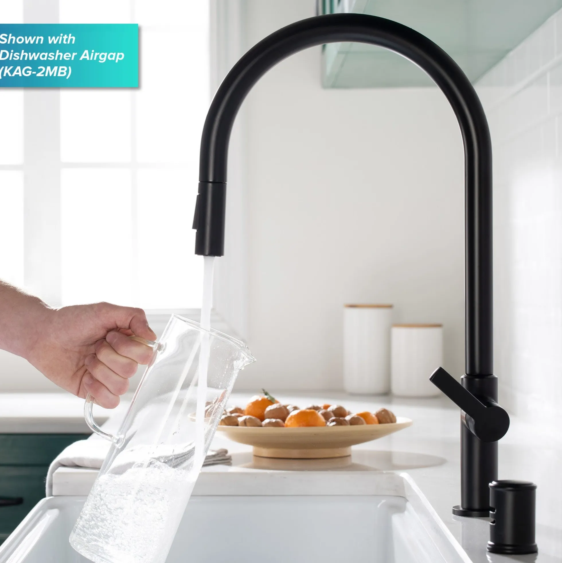 High-Arc Single Handle Pull-Down Kitchen Faucet in Matte Black