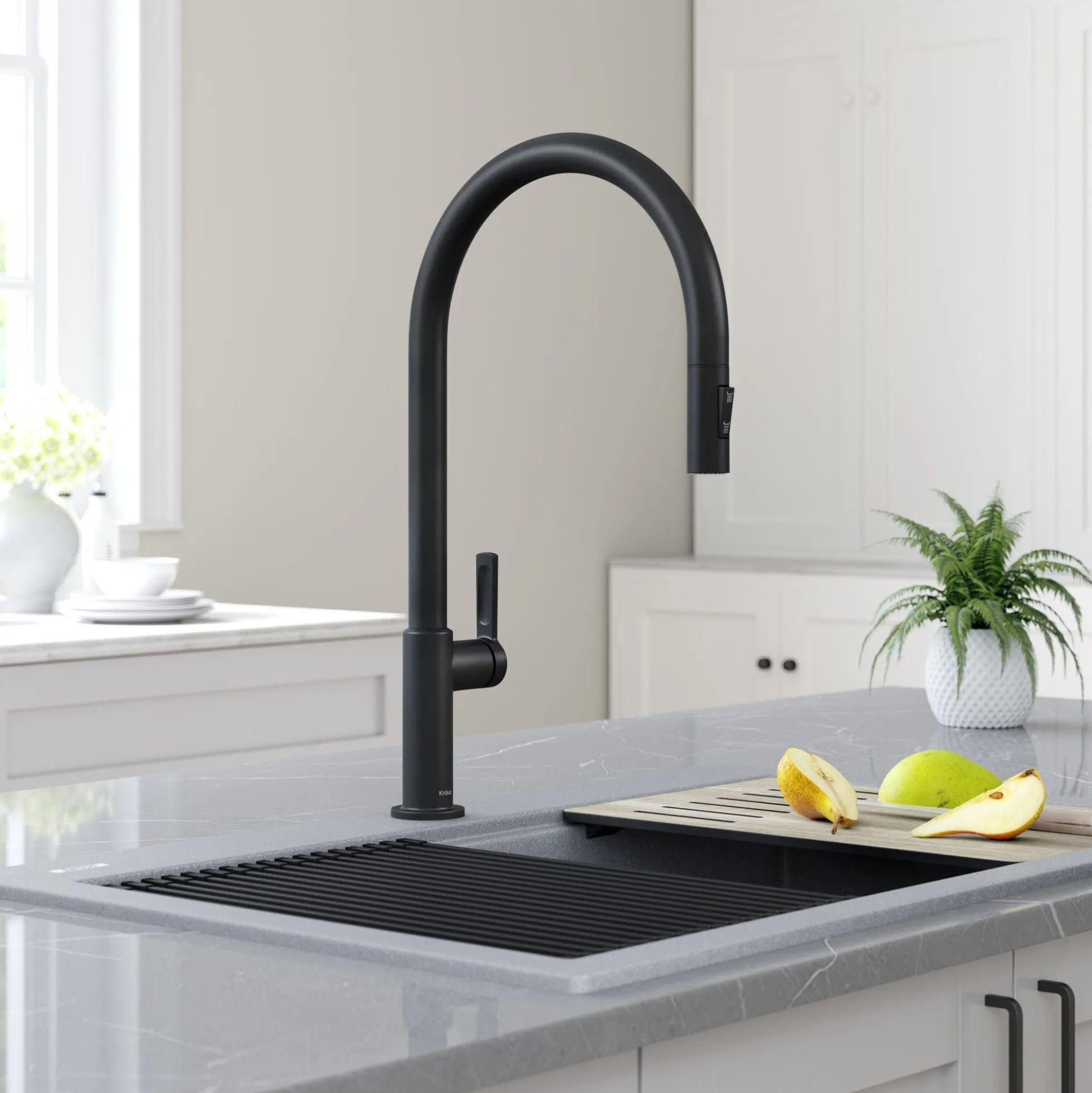 High-Arc Single Handle Pull-Down Kitchen Faucet in Matte Black