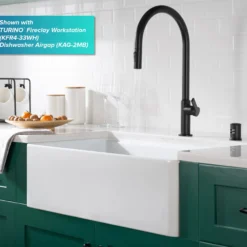 High-Arc Single Handle Pull-Down Kitchen Faucet in Matte Black