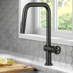 Industrial Pull-Down Single Handle Kitchen Faucet in Black Stainless Steel