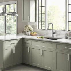 Industrial Pull-Down Single Handle Kitchen Faucet in Spot-Free Stainless Steel