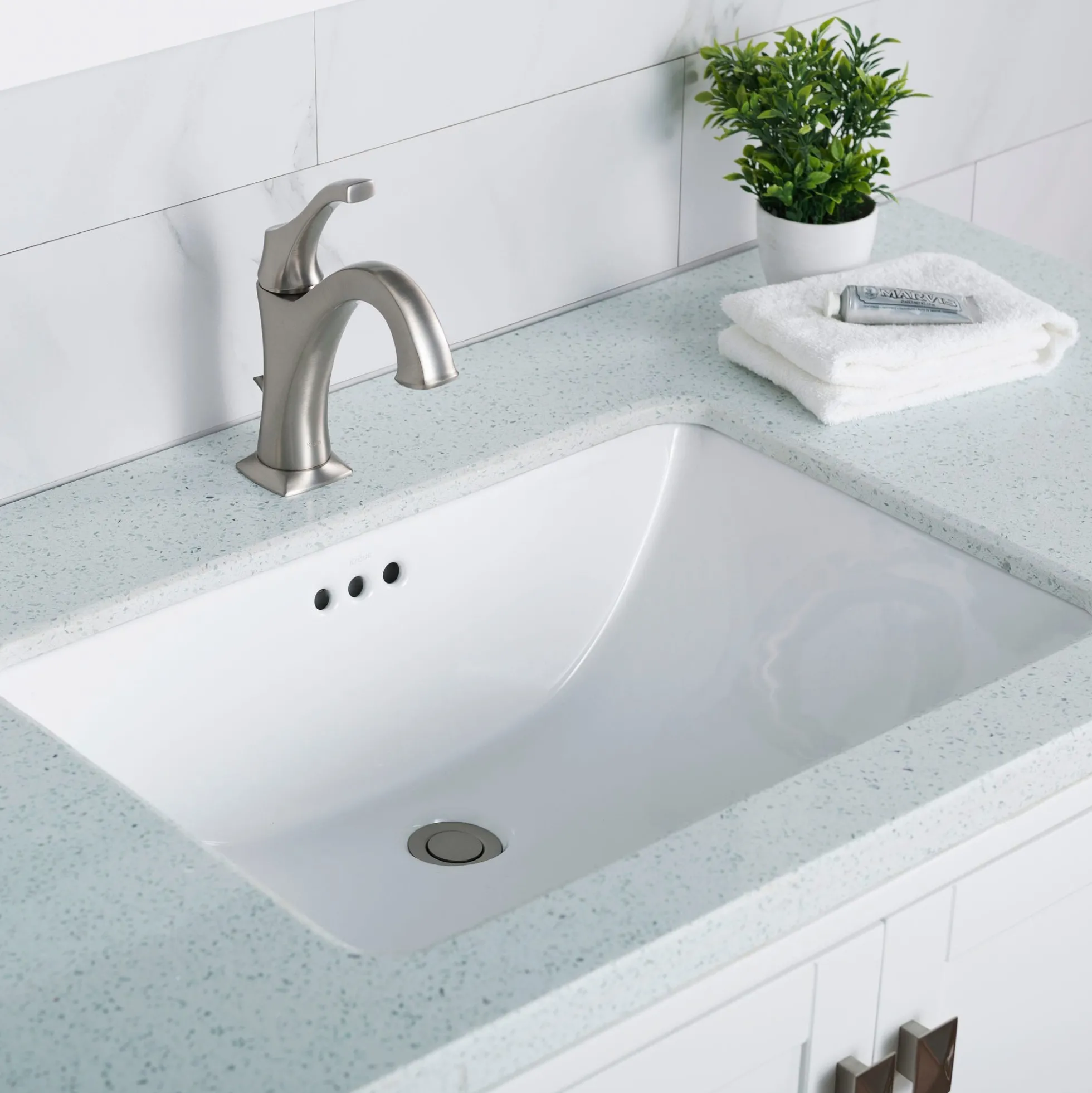 23" RectangularPorcelain CeramicUndermountBathroom Sinkin Whitewith OverflowDrain