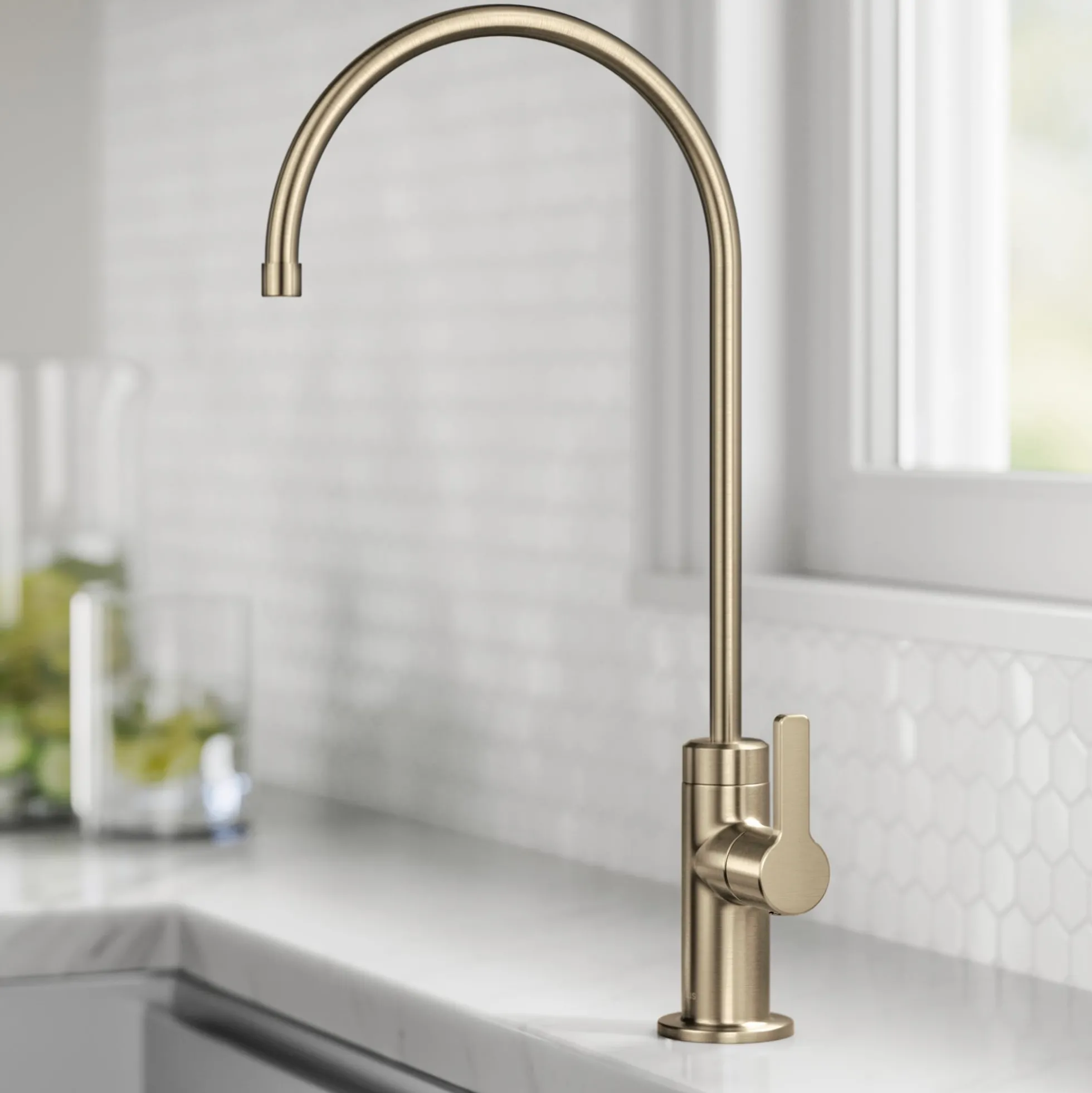 Single Handle Drinking Water Filter Faucet for Reverse Osmosis or Water Filtration System in Spot-Free Antique Champagne Bronze
