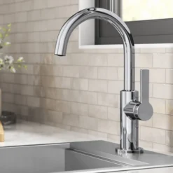 Single Handle Kitchen Bar Faucet in Chrome