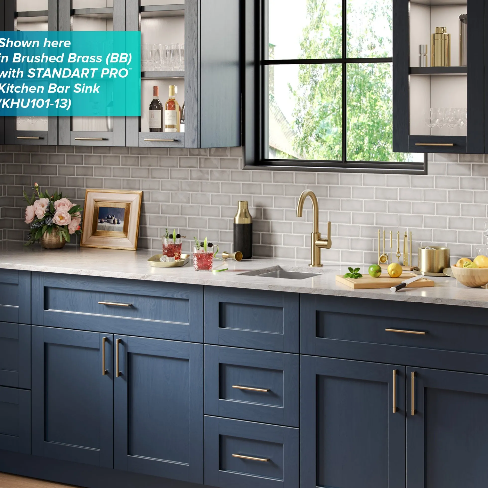 Single Handle Kitchen Bar Faucet in Matte Black