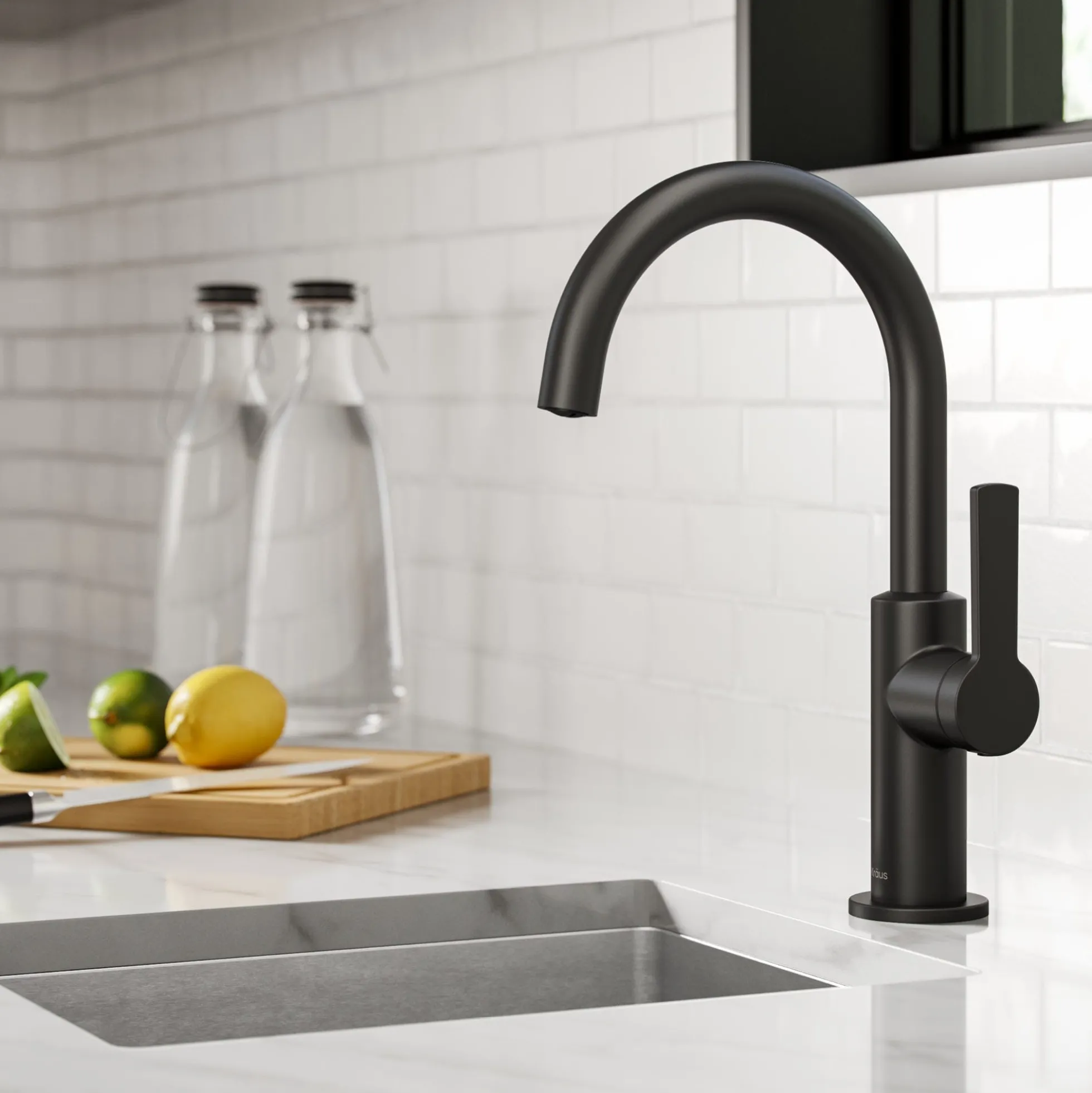 Single Handle Kitchen Bar Faucet in Matte Black