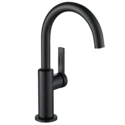 Single Handle Kitchen Bar Faucet in Matte Black