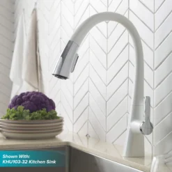 Single Handle Pull-Down Kitchen Faucet in Chrome/White