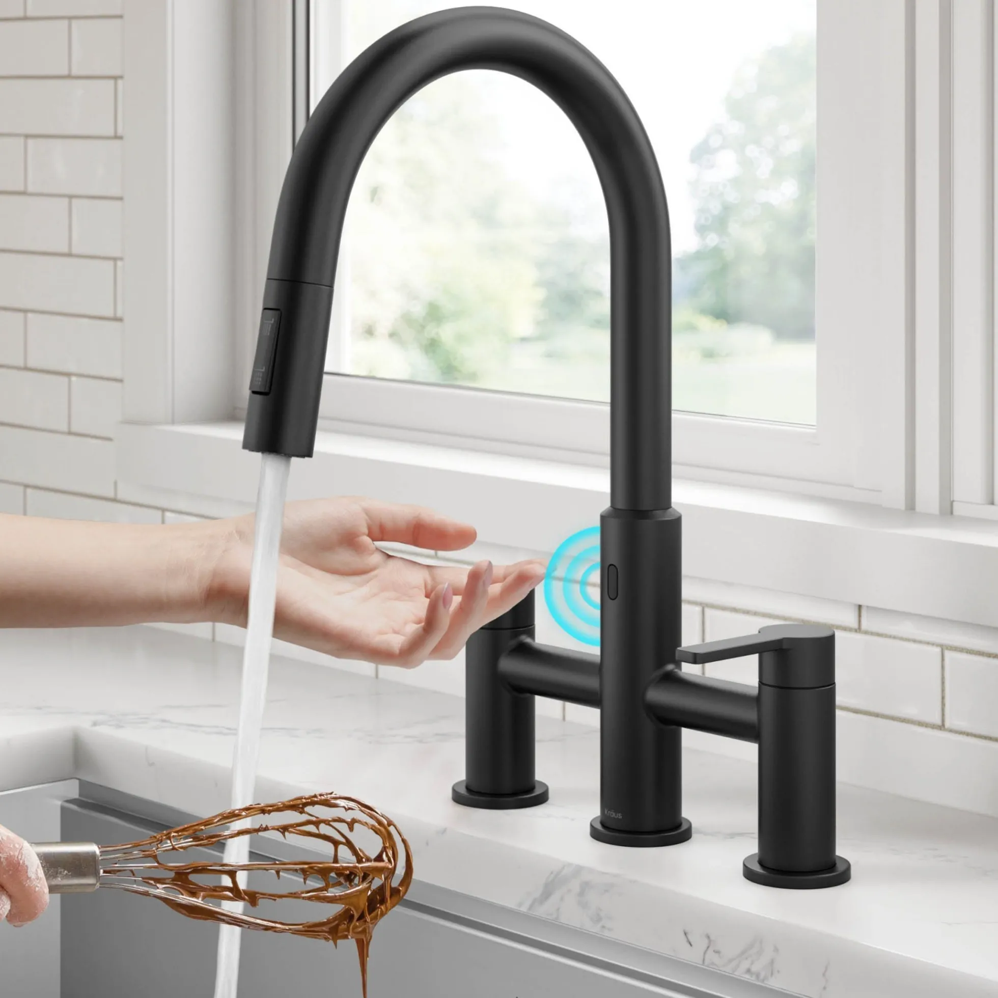 Touchless Sensor Bridge Kitchen Faucet with Pull-Down Sprayhead in Matte Black