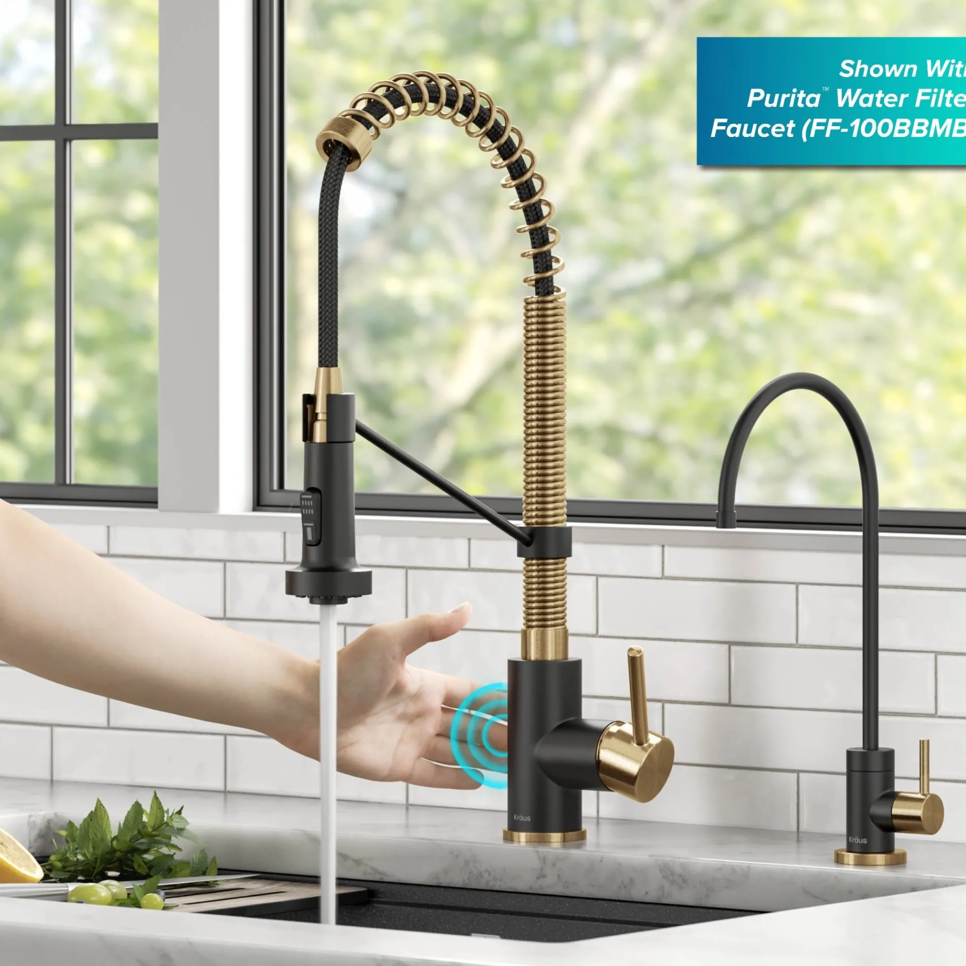 Touchless Sensor Commercial Style 2-Function Single Handle Pull-Down Kitchen Faucet in Brushed Brass / Matte Black