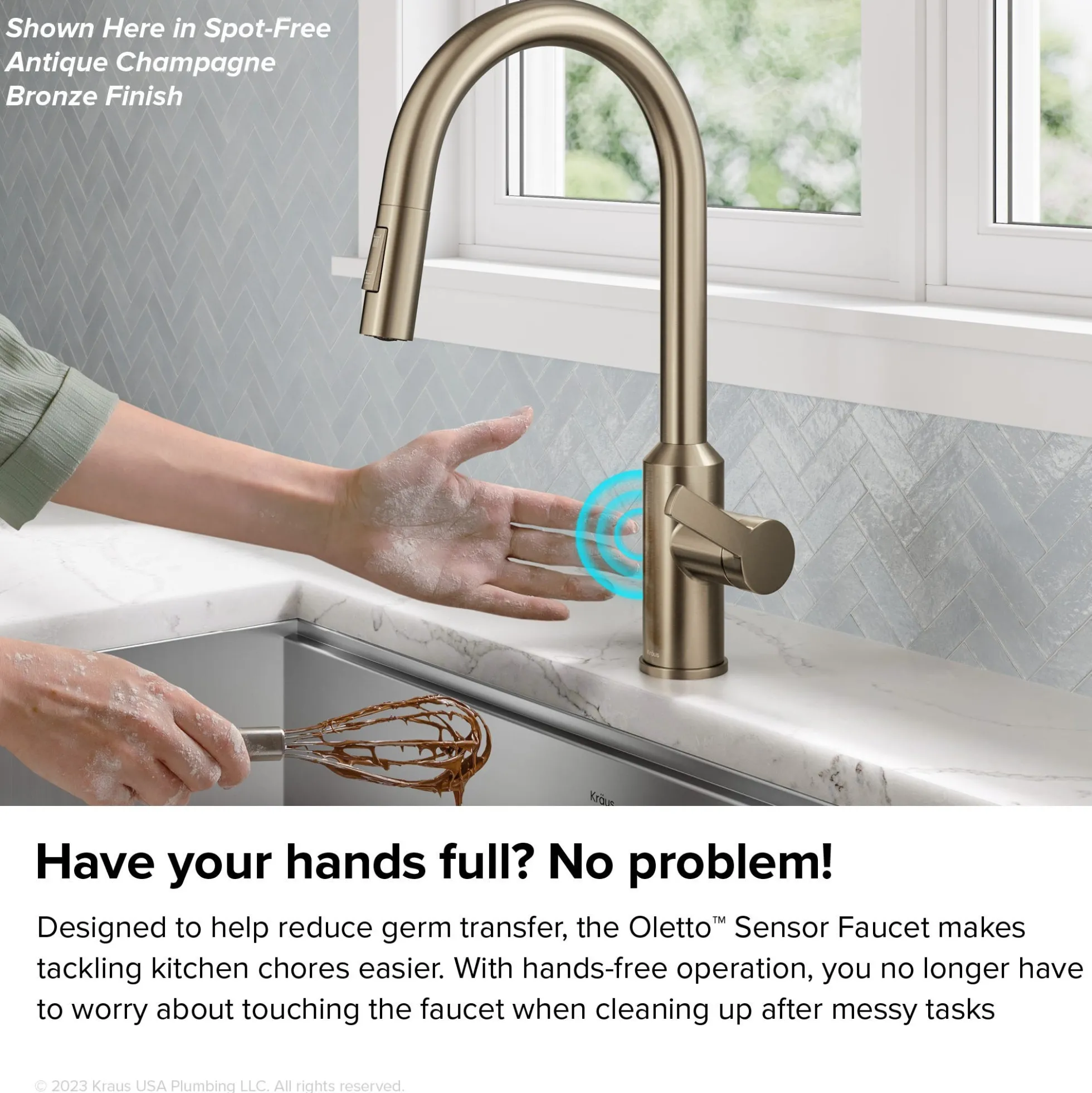 Touchless Sensor Pull-Down Single Handle Kitchen Faucet in Brushed Brass