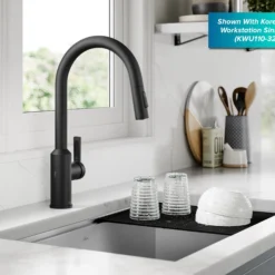 Touchless Sensor Pull-Down Single Handle Kitchen Faucet in Matte Black
