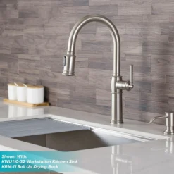 Traditional Single Handle Pull-Down Kitchen Faucet in Spot Free Stainless Steel