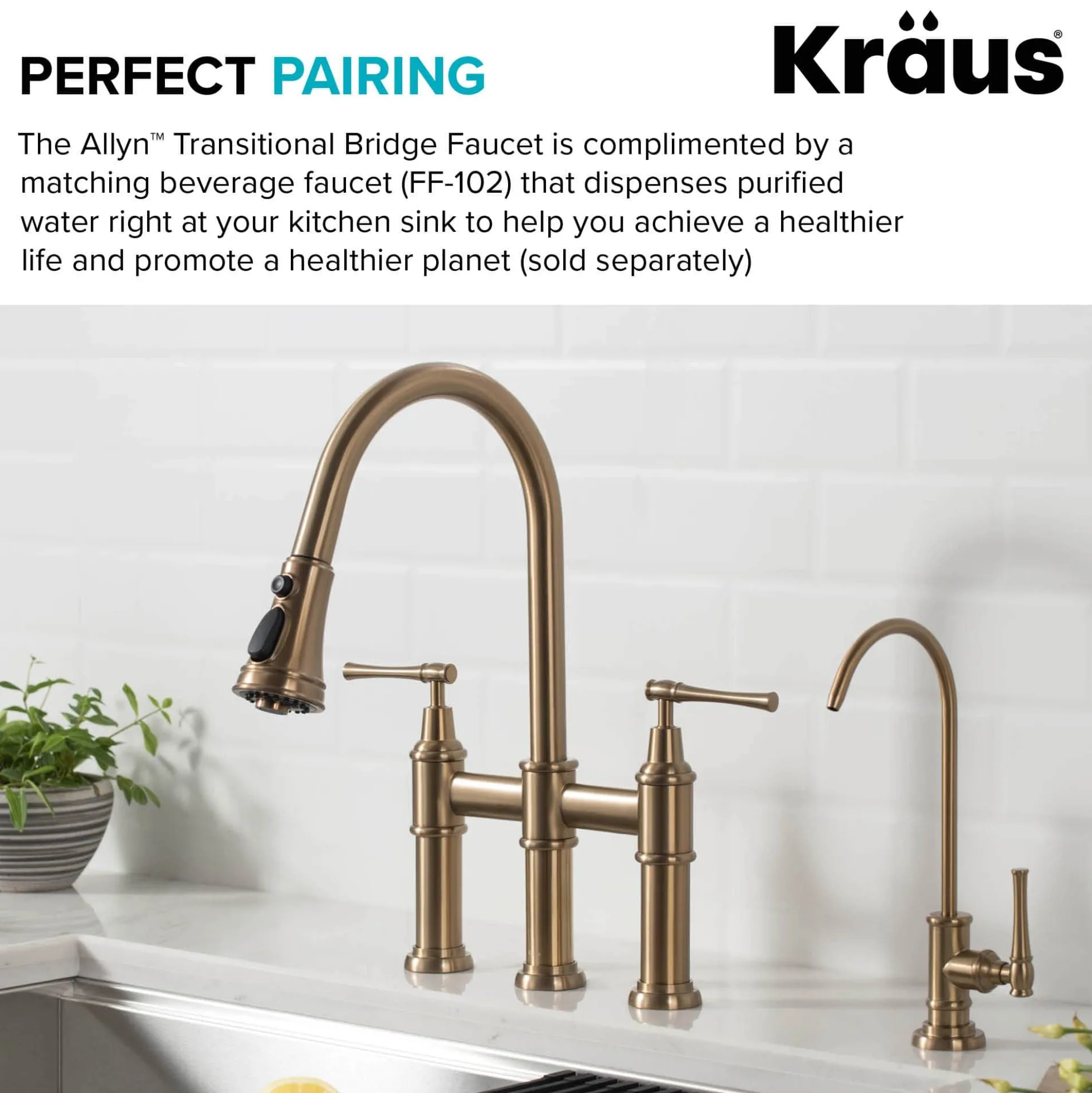 Transitional Bridge Kitchen Faucet with Pull-Down Sprayhead in Brushed Gold