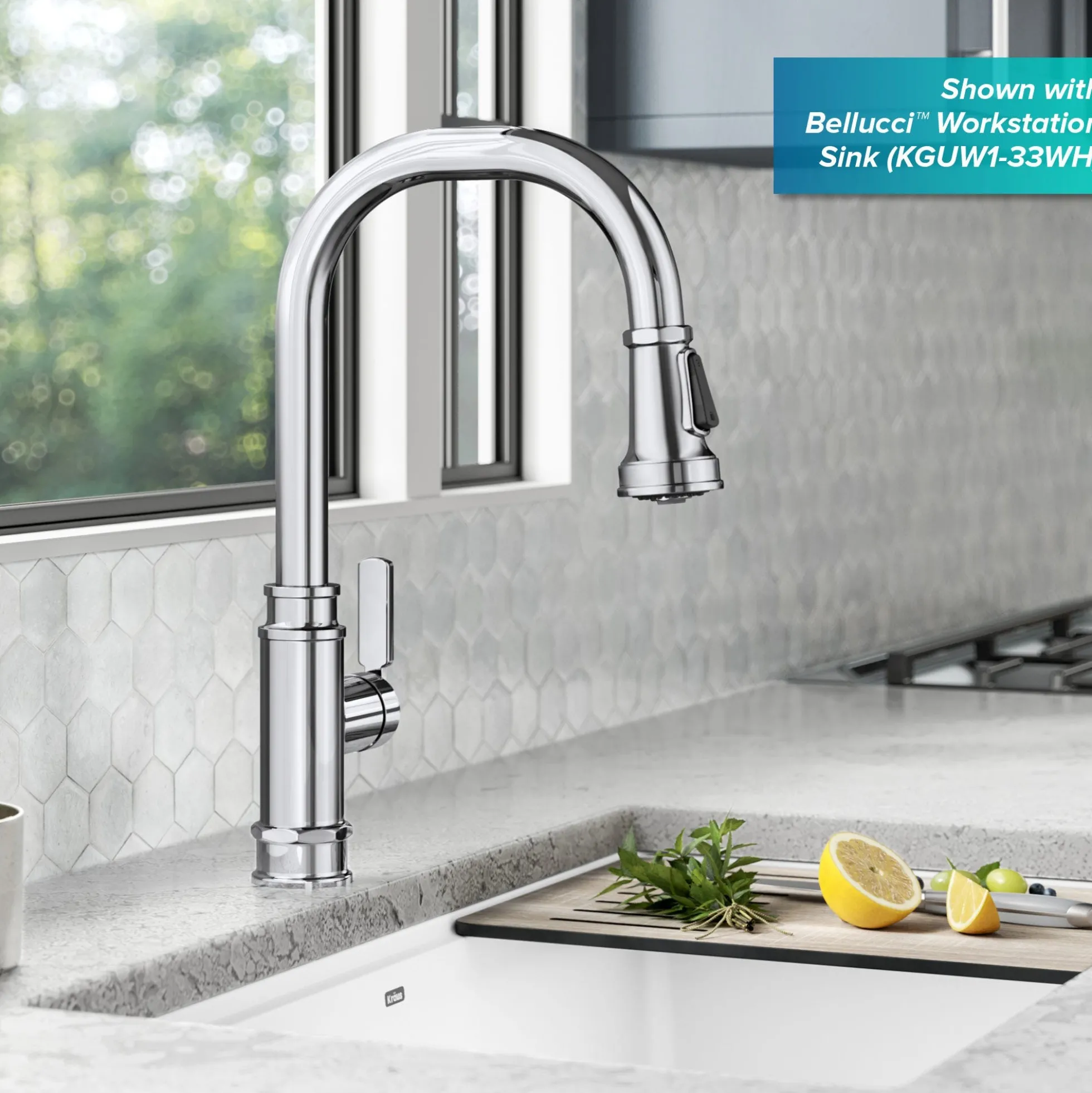 Transitional Industrial Pull-Down Single Handle Kitchen Faucet in Chrome