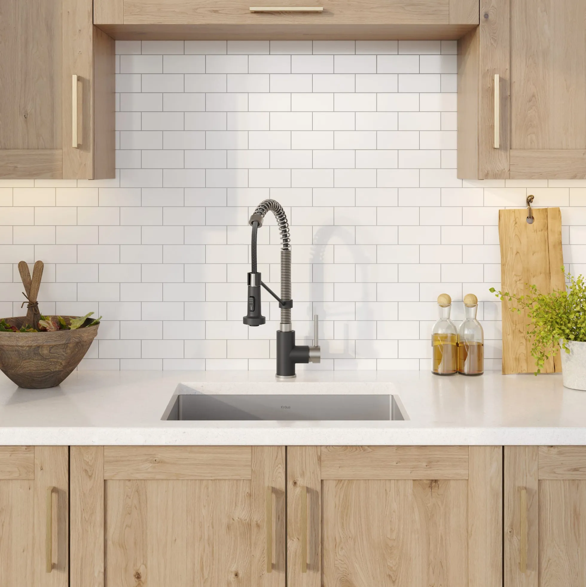 23" Undermount Kitchen Sink w/ Bolden Commercial Pull-Down Faucet and Soap Dispenser in Stainless Steel/Matte Black