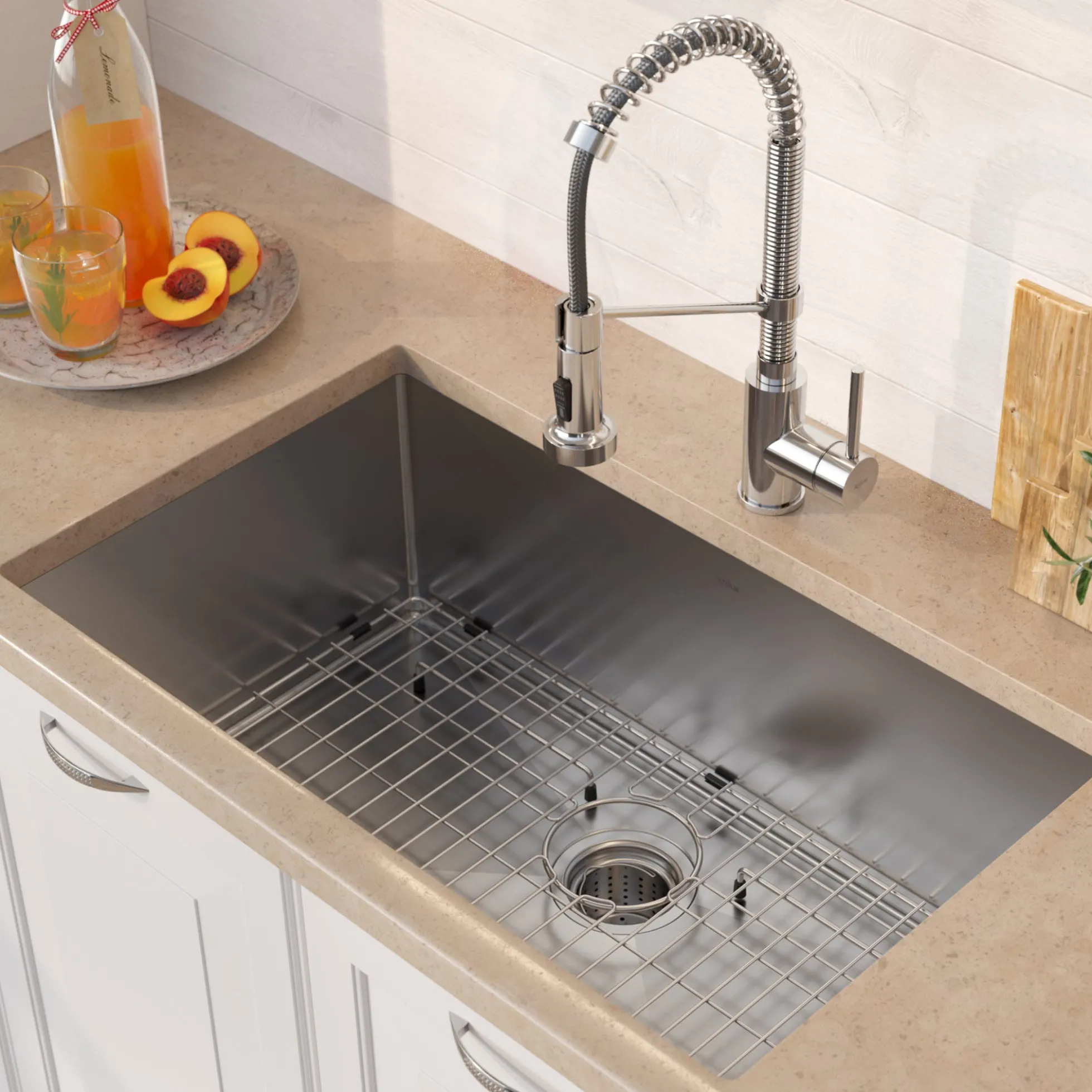 30" Undermount Kitchen Sink w/ Bolden Commercial Pull-Down Faucet and Soap Dispenser in Chrome