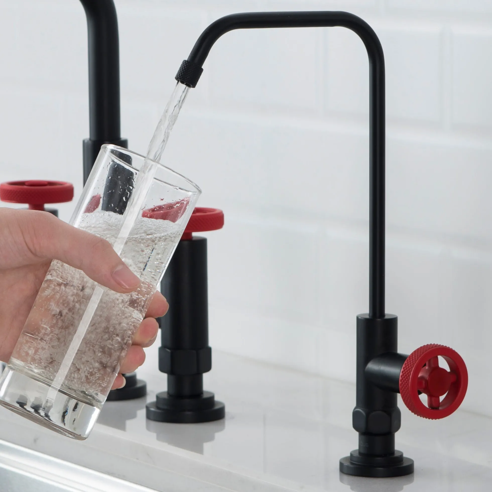 Urbix 100% Lead-Free Kitchen Water Filter Faucet in Matte Black/Red