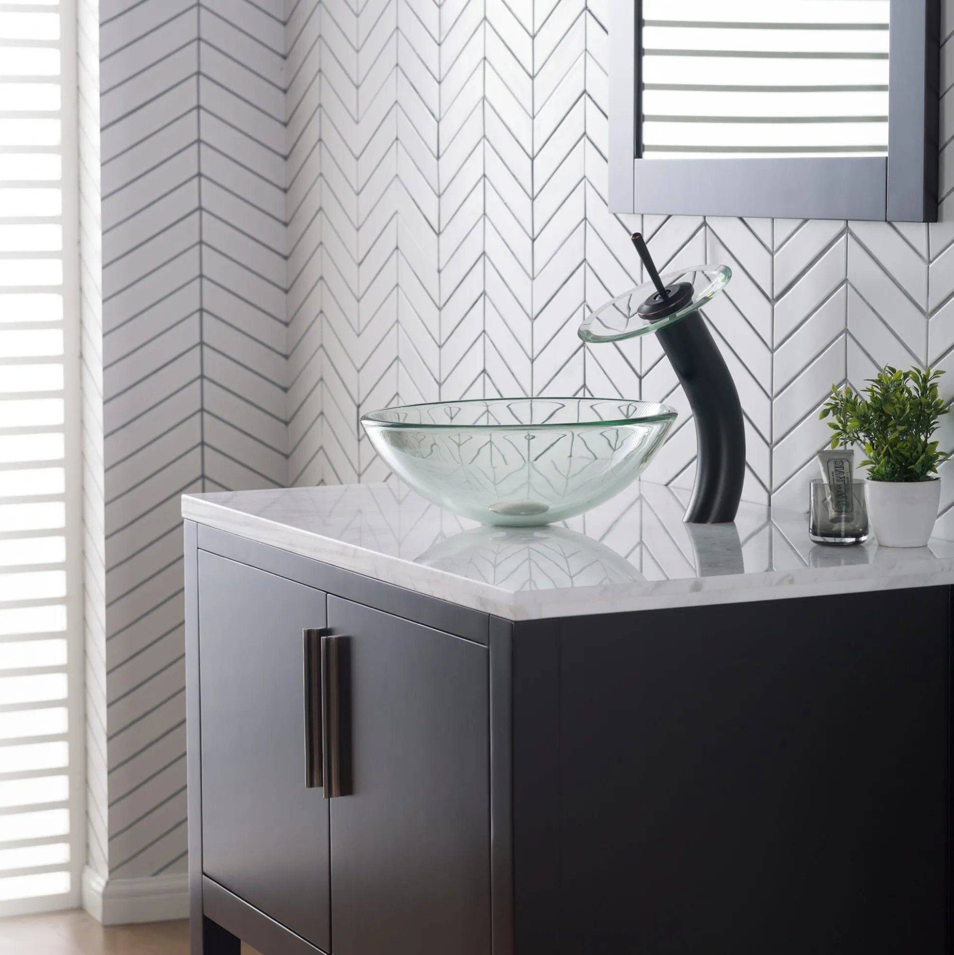 Waterfall Bathroom Faucet with Clear Glass Disk and Pop-Up Drain in Oil Rubbed Bronze