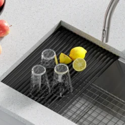 Workstation Multipurpose Over Sink Roll-Up Dish Drying Rack in Green